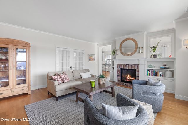 1780 E Grandview Dr, Coeur D'alene, ID 83815