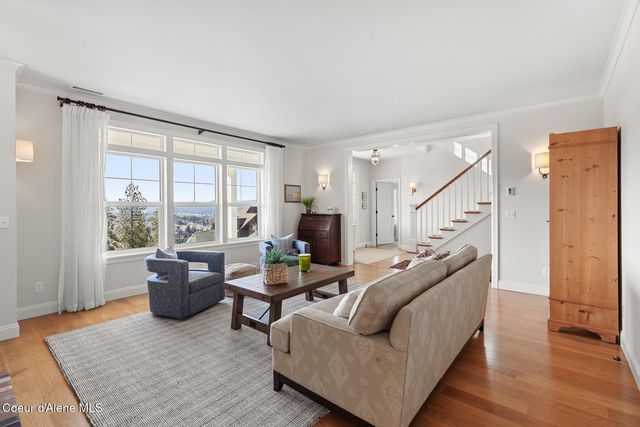 1780 E Grandview Dr, Coeur D'alene, ID 83815