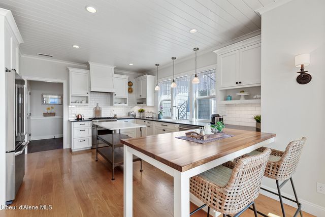 1780 E Grandview Dr, Coeur D'alene, ID 83815