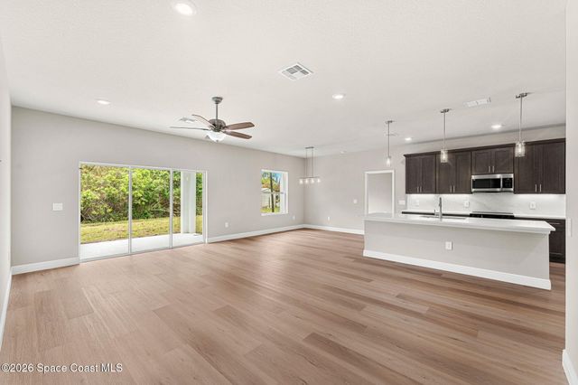 1338 Sahara Street SE, Palm Bay, FL 32909