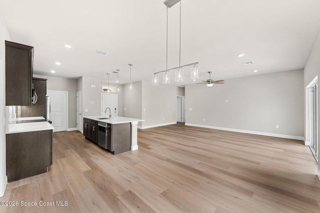 1338 Sahara Street SE, Palm Bay, FL 32909