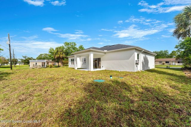1338 Sahara Street SE, Palm Bay, FL 32909