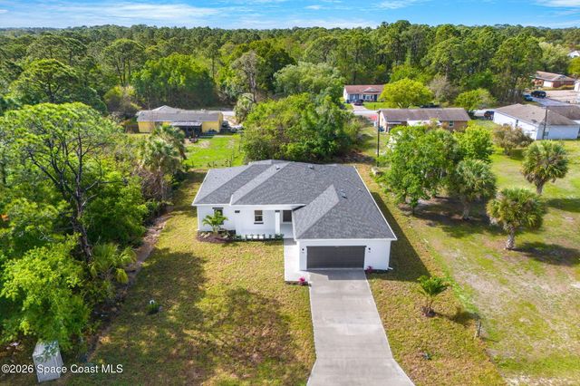1338 Sahara Street SE, Palm Bay, FL 32909