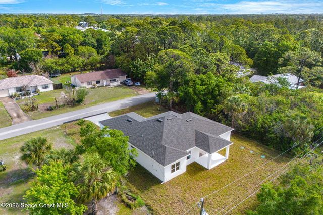 1338 Sahara Street SE, Palm Bay, FL 32909