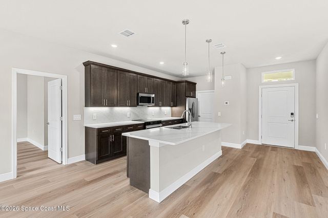 1338 Sahara Street SE, Palm Bay, FL 32909