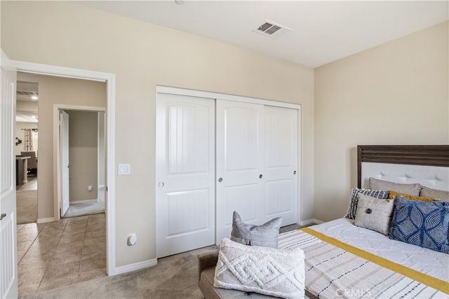 27568 Big Bend Dr, Menifee, CA 92585