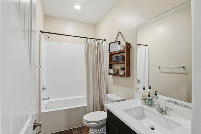 27568 Big Bend Dr, Menifee, CA 92585