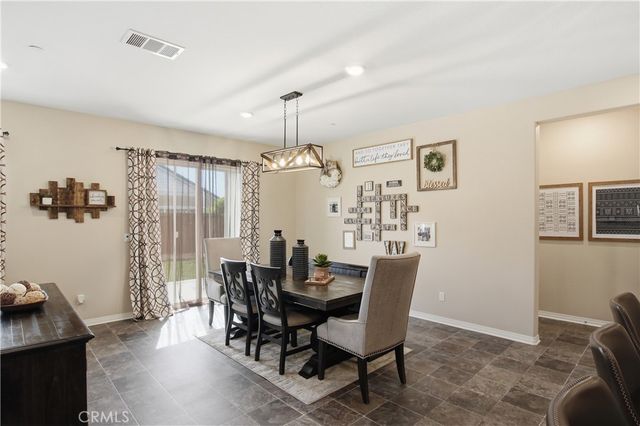 27568 Big Bend Dr, Menifee, CA 92585