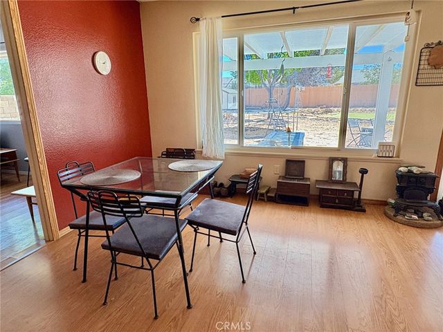14195 Whispering Sands Drive, Victorville, CA 92392