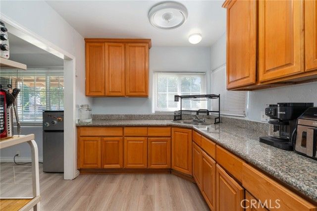 636 W Olive St, San Bernardino, CA 92410