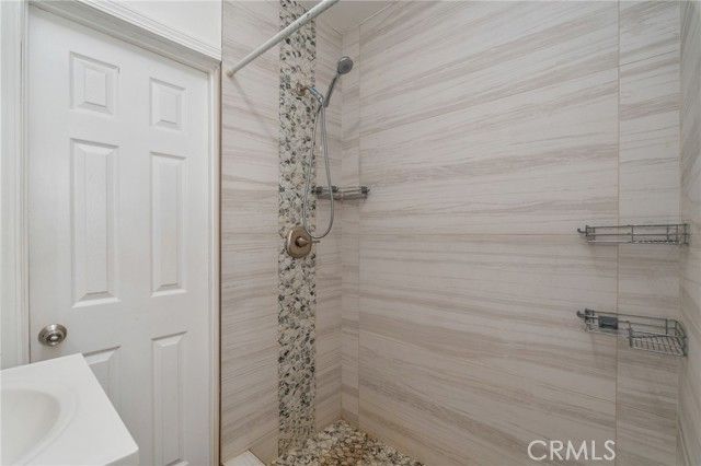 636 W Olive St, San Bernardino, CA 92410