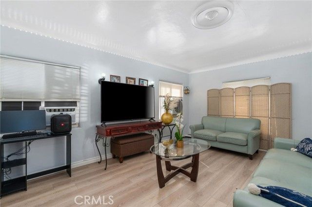 636 W Olive St, San Bernardino, CA 92410