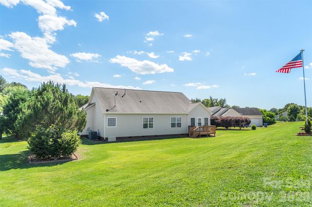 202 Big Dipper Court, Wingate, NC 28174