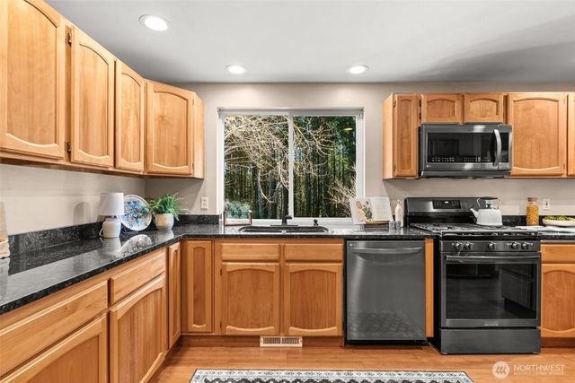 12775 Ranch Ridge Court SW, Port Orchard, WA 98367