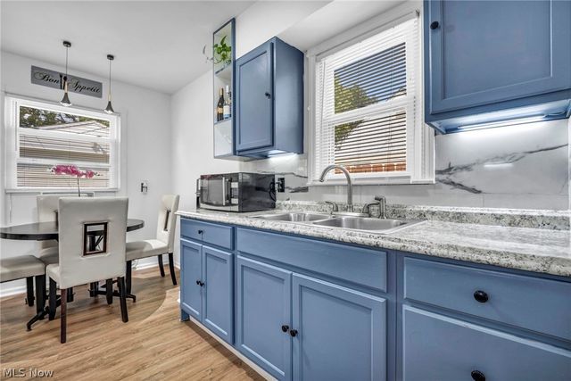 15742 Leigh Ellen Avenue, Cleveland, OH 44135