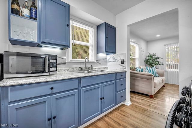 15742 Leigh Ellen Avenue, Cleveland, OH 44135