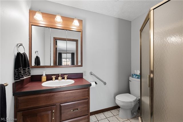 26701 Redwood Drive, Olmsted Falls, OH 44138
