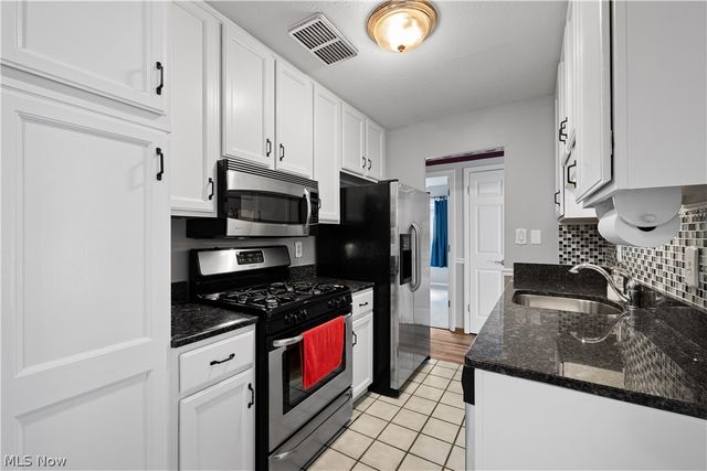 26701 Redwood Drive, Olmsted Falls, OH 44138