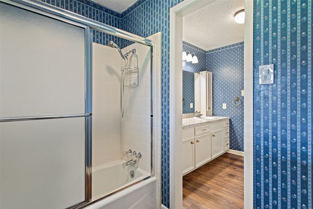 416 Azalea Street, Chandler, TX 75758
