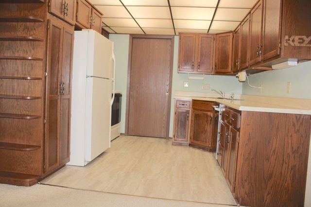 520 Graham Street SW, Hutchinson, MN 55350