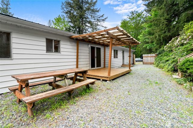 26828 NE Ames Lake Road, Redmond, WA 98053