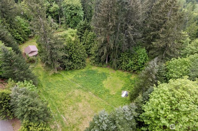 26828 NE Ames Lake Road, Redmond, WA 98053