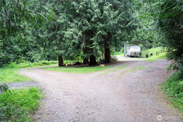 26828 NE Ames Lake Road, Redmond, WA 98053
