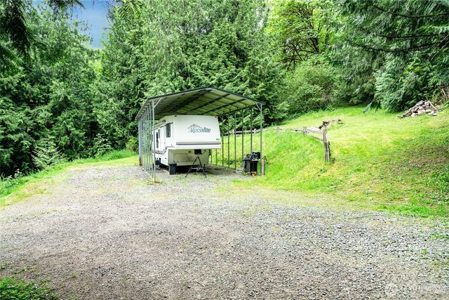 26828 NE Ames Lake Road, Redmond, WA 98053