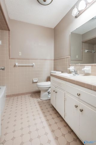 313 Christopher Drive, Athens, AL 35611