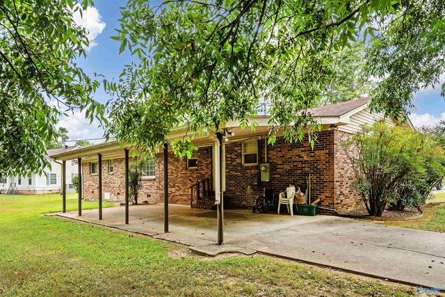 313 Christopher Drive, Athens, AL 35611