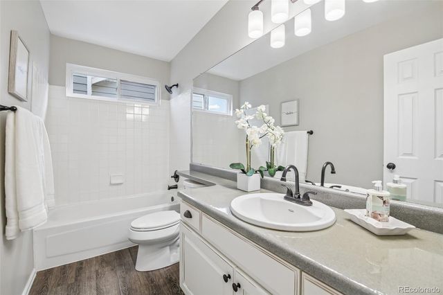 9805 Foxhill Circle, Highlands Ranch, CO 80129