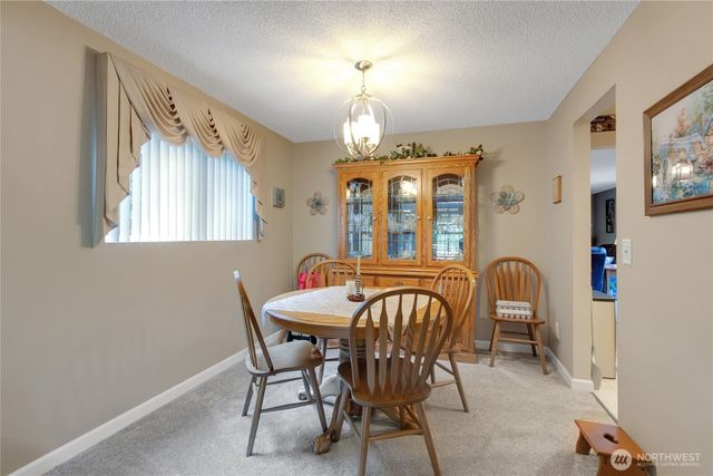 30925 22nd Avenue SW, Federal Way, WA 98023