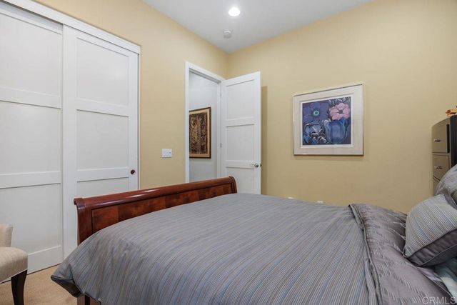 2925 Valley St, Carlsbad, CA 92008