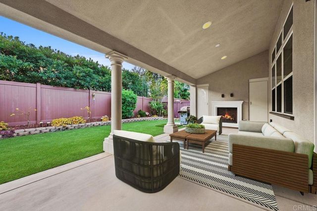 2925 Valley St, Carlsbad, CA 92008