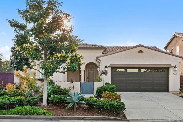 2925 Valley St, Carlsbad, CA 92008