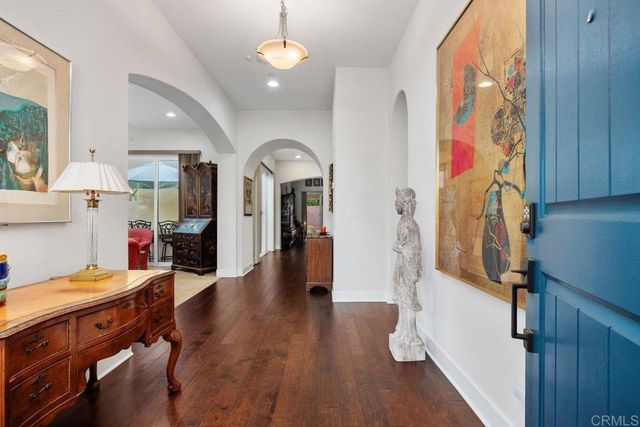 2925 Valley St, Carlsbad, CA 92008