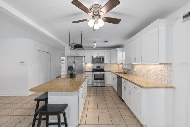 1921 NE 49TH AVENUE, Ocala, FL 34470
