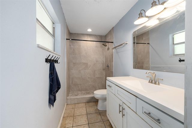 1921 NE 49TH AVENUE, Ocala, FL 34470