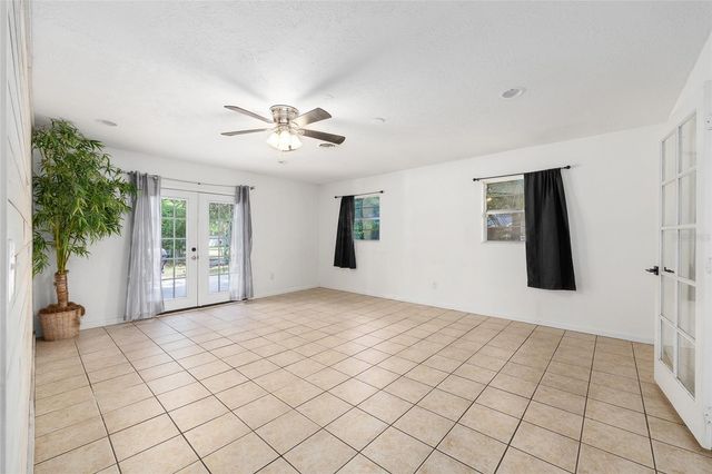 1921 NE 49TH AVENUE, Ocala, FL 34470