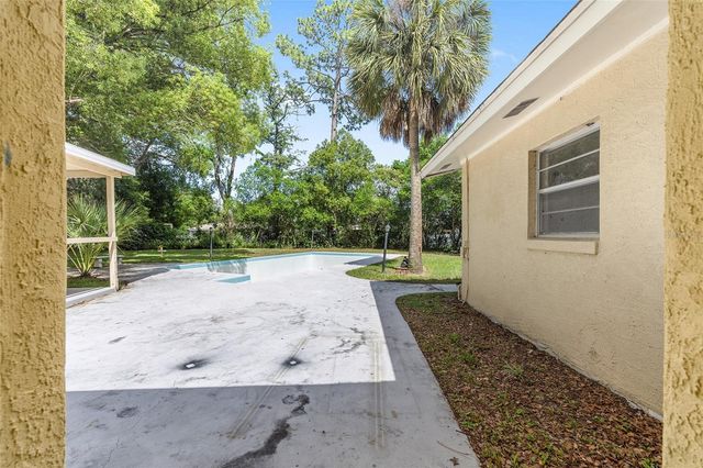 1921 NE 49TH AVENUE, Ocala, FL 34470