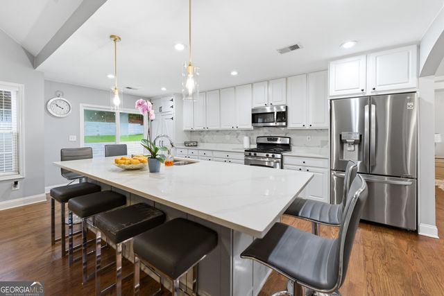 1041 Soaring Drive, Marietta, GA 30062