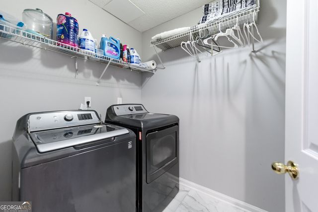 1041 Soaring Drive, Marietta, GA 30062