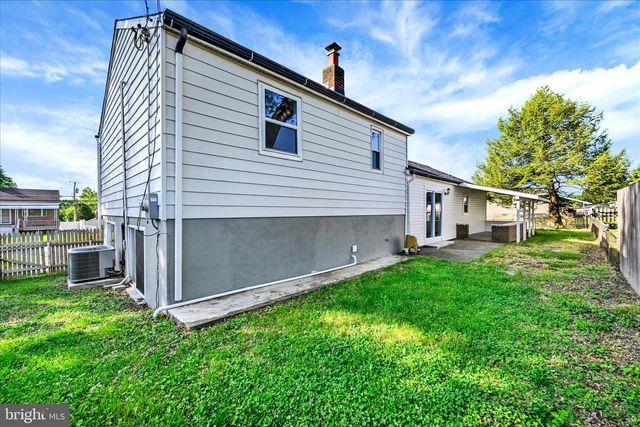 2 ARMOR CT, Baltimore, MD 21220