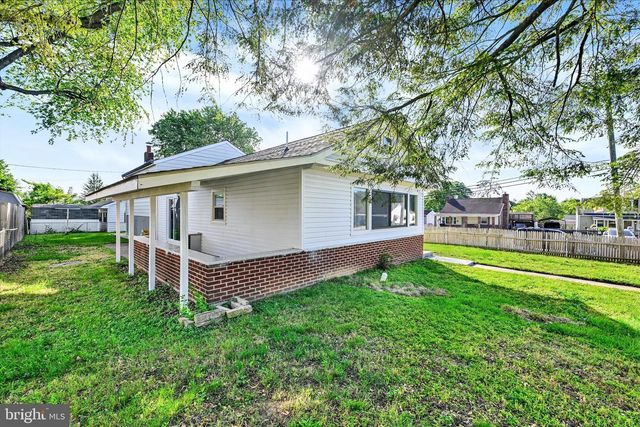 2 ARMOR CT, Baltimore, MD 21220