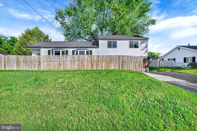 2 ARMOR CT, Baltimore, MD 21220