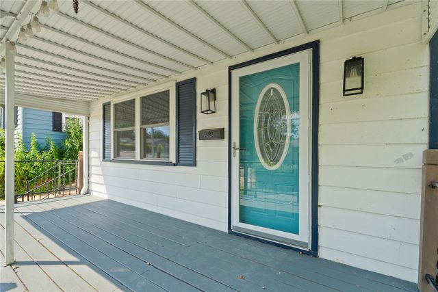 4420 WASHINGTON Avenue, Erie, PA 16509