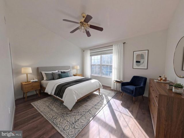 707 KINGS CREST DR, Stafford, VA 22554