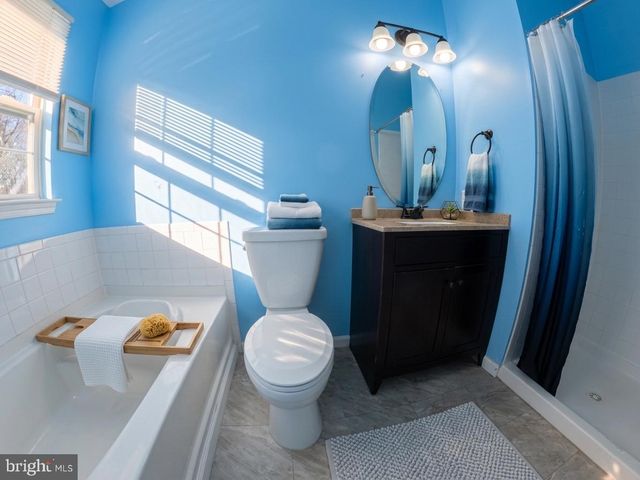 707 KINGS CREST DR, Stafford, VA 22554