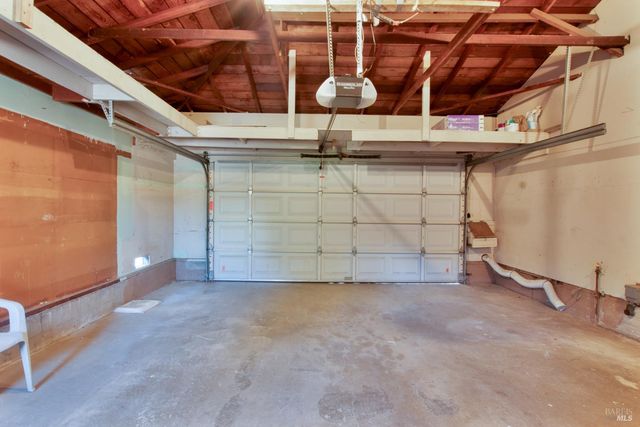 112 Fairfax Ct, Vallejo, CA 94591