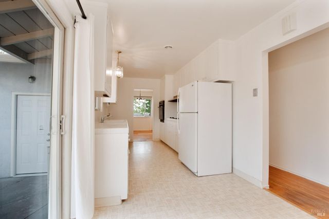 112 Fairfax Ct, Vallejo, CA 94591